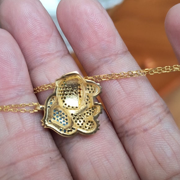 Gold plated Pokemon Bulbasaur pendant necklace - Picture 3 of 4